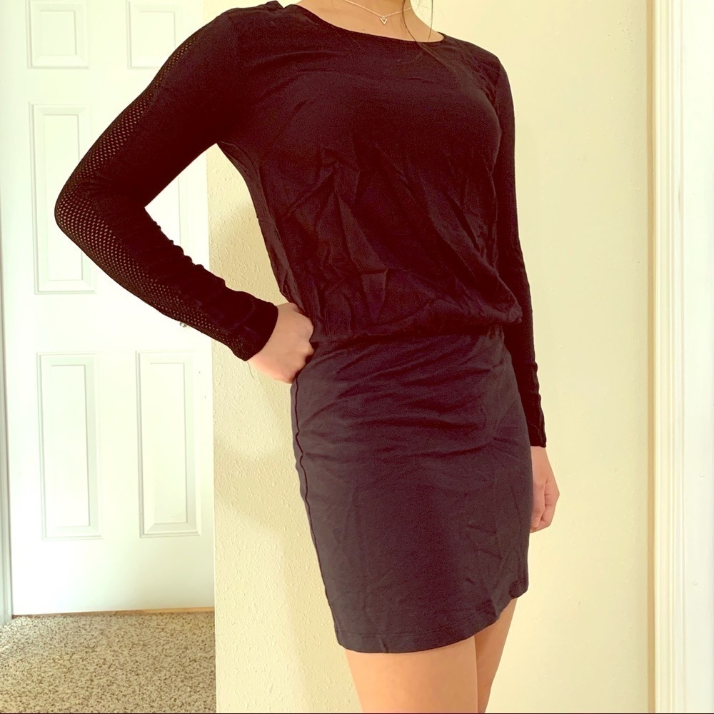 SPLENDID sophisticated black dress lace sleeves stretchy comfy office size S